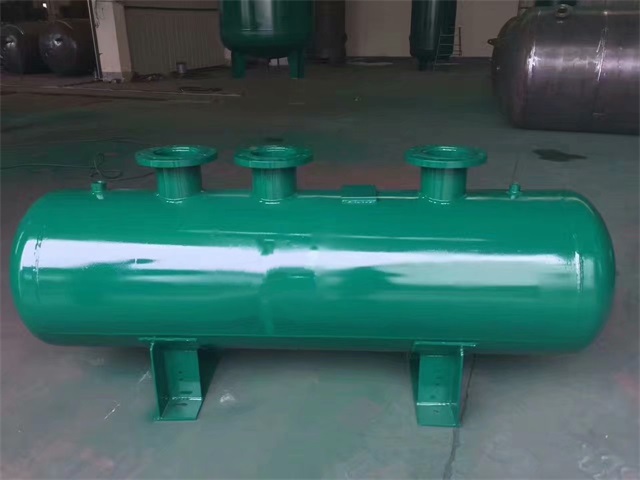 1679991473376569.jpeg 沙河沙河沙河蒸汽分气缸1.jpeg